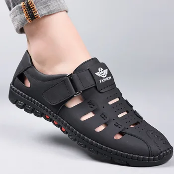 Мужские летние сандалии 2023, роскошная высококачественная кожаная повседневная обувь для пеших прогулок босиком, модная обувь для мужчин, сандалии