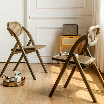 Современные обеденные стулья из массива дерева для мебели для гостиной Дизайн спинки кухонного стула Складные стулья для отдыха во дворе на открытом воздухе