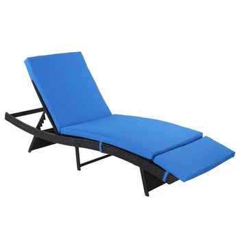 Плетеный шезлонг для патио, шезлонг для пляжа у бассейна, S-образный уличный пляжный стул, уличные стулья-кровати из ротанга, синяя подушка